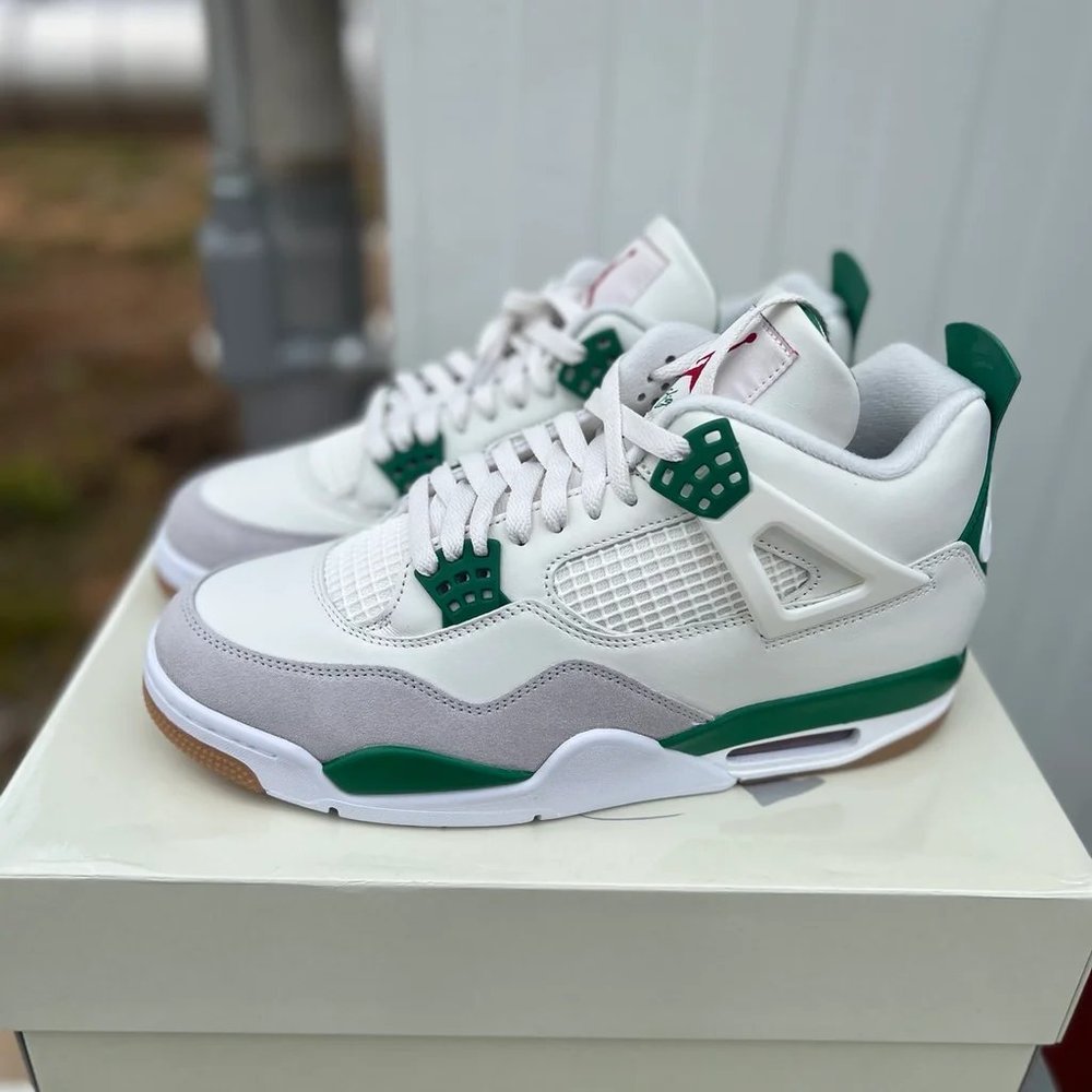 Jordan 4 sb pine green